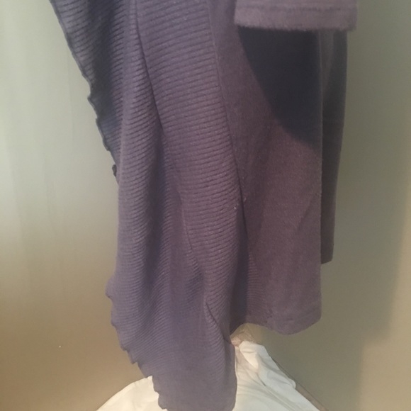 Threads Women’s Lightweight Gray Open Cardigan - Picture 3 of 7